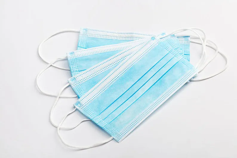 Mascarilla desechable cómoda azul con orejeras paquete a granel uso diario 3ply