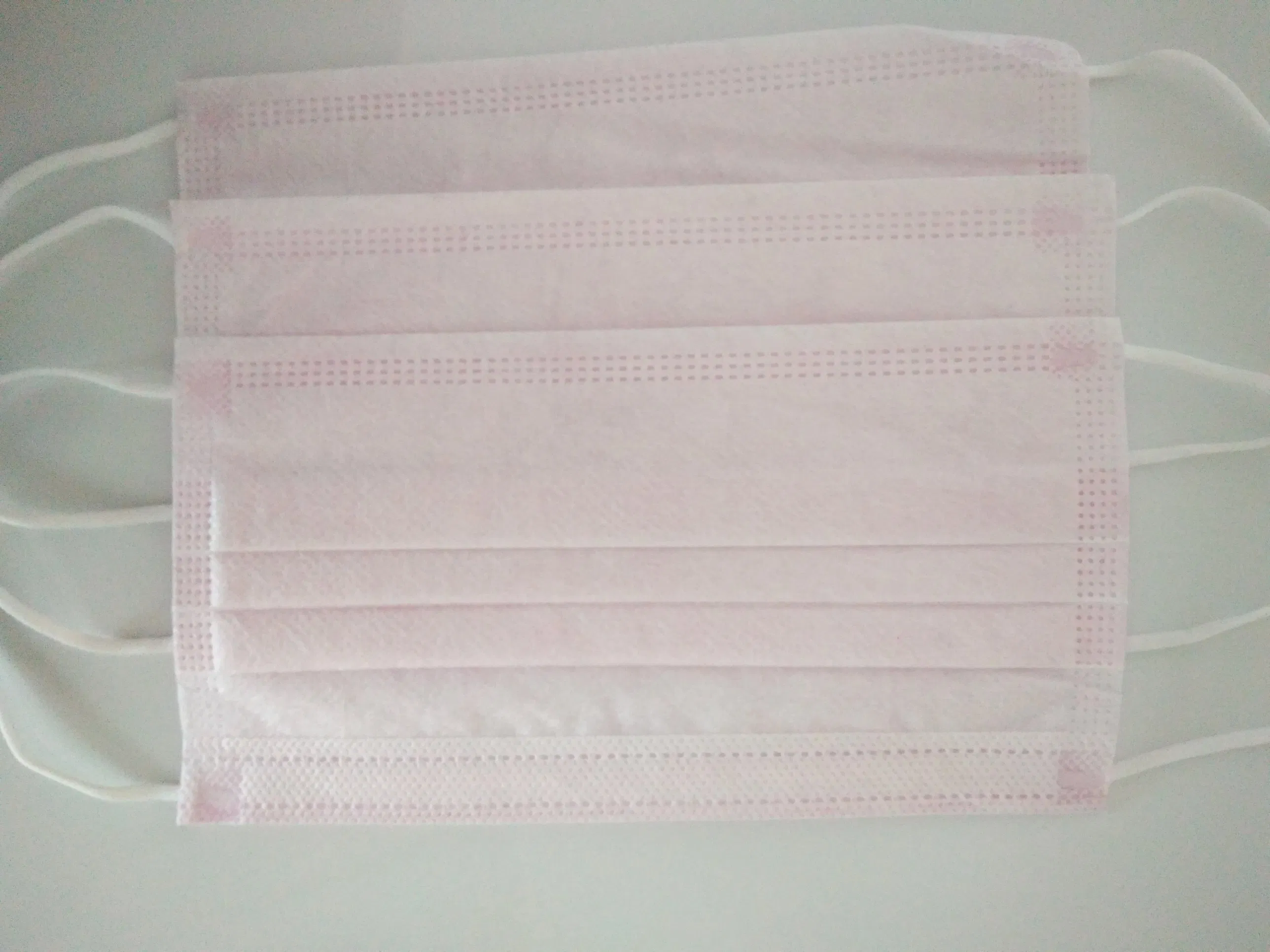 3 Mascarilla desechable civil de tela no tejida con ganchos para las orejas