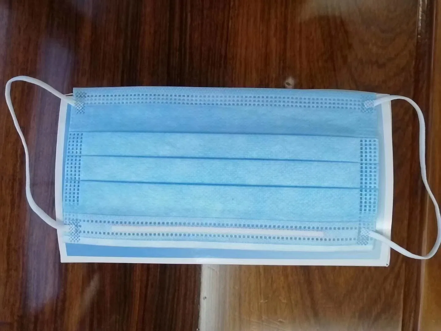 Mascarilla quirúrgica con 3ply