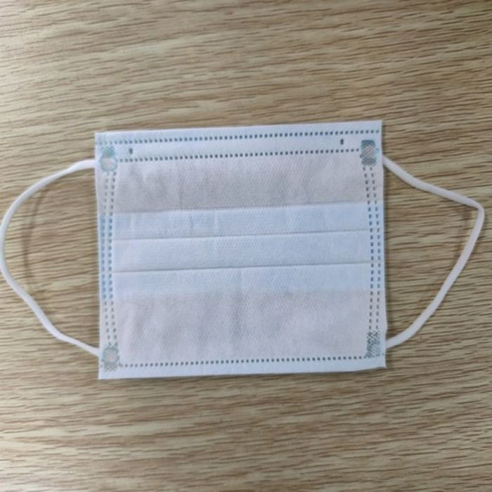 Mascarilla desechable de alta calidad 3ply con ganchos para las orejas para niños en hospitales, escuelas y lugares públicos Bfe99%