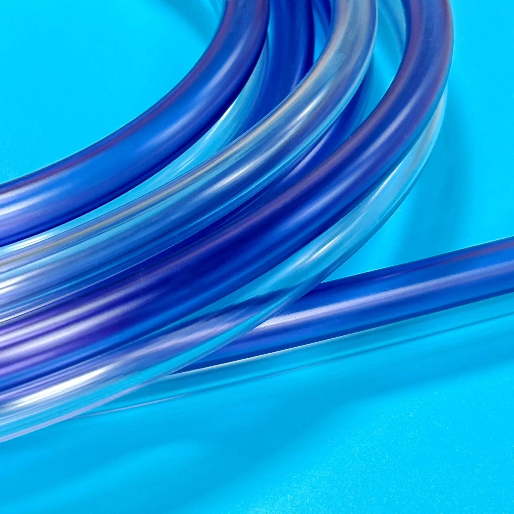 Surgical Wound Incision Protector with Disposable Retraction Features