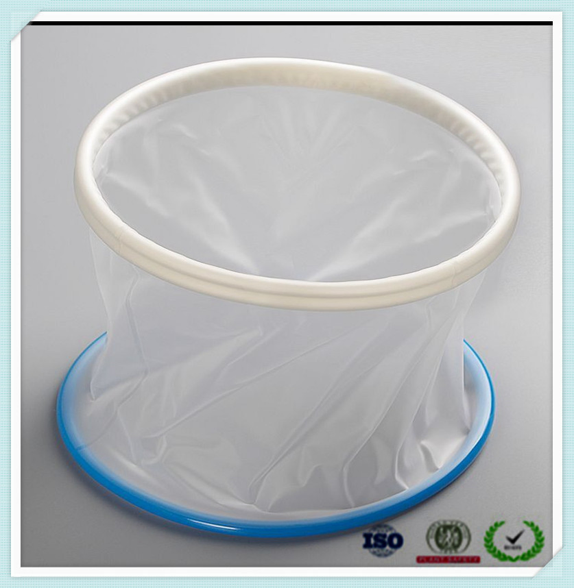 Surgical Wound Incision Protector with Disposable Retraction Features