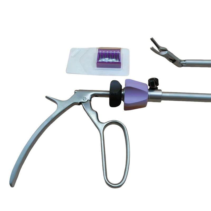 High Precision Articulating Endoscopic Clip Appliers with Polymer &amp; Titanium Ligating Clips