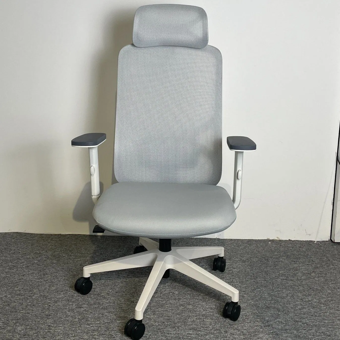 Adjustable Mesh Plastic Office Chair- Ergonomic Wholesale Swivel Computer Desk Gaming Chair