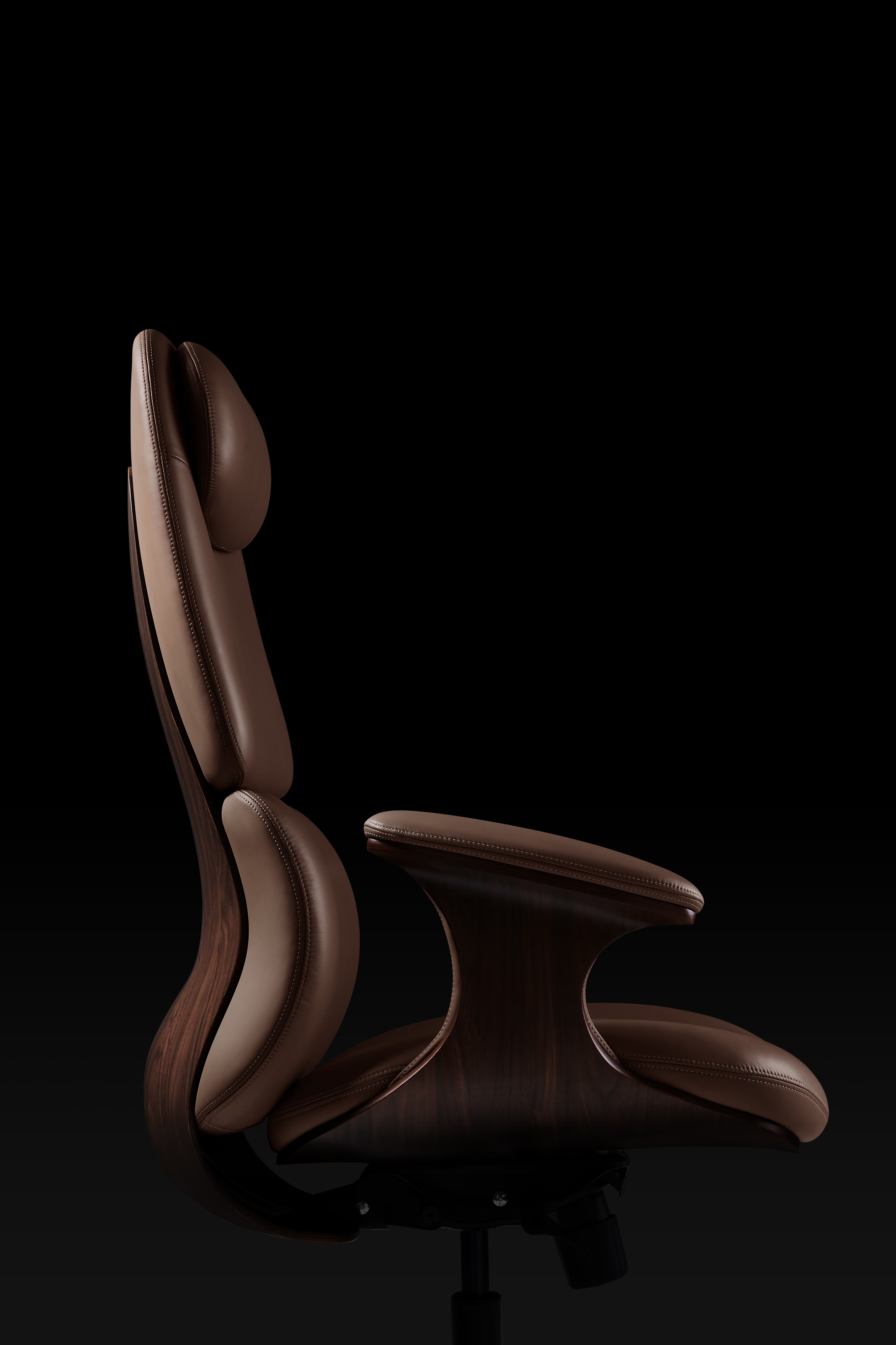 Executive Chair Display 6