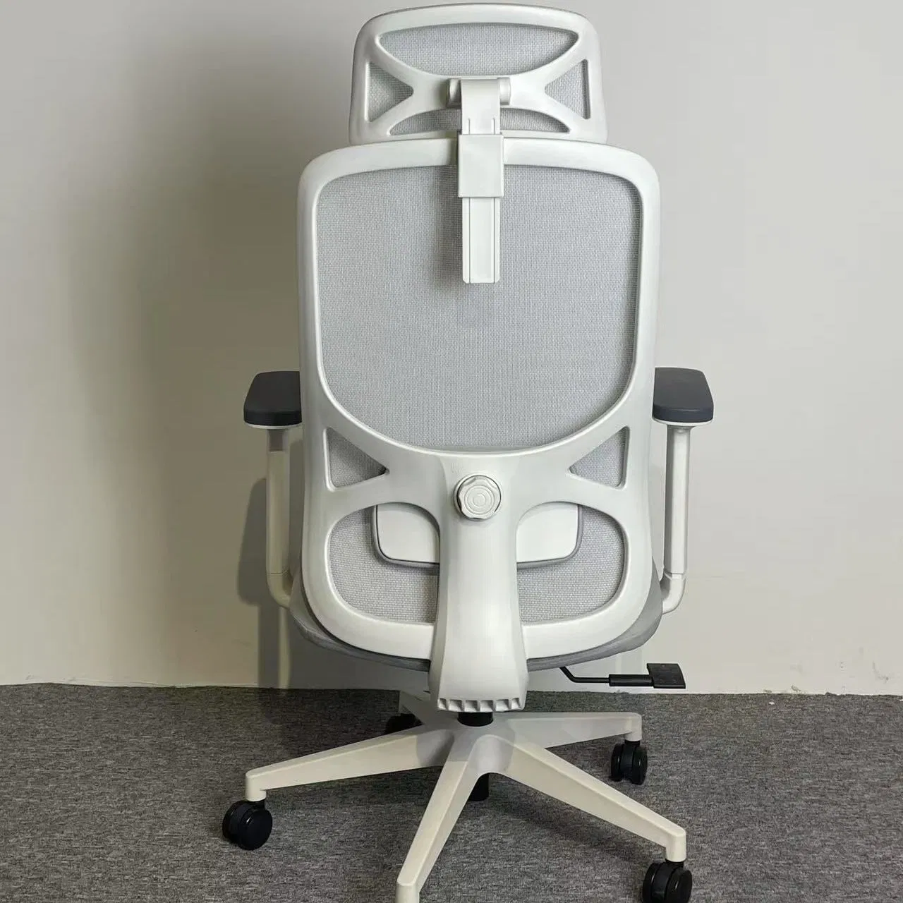 Adjustable Mesh Plastic Office Chair- Ergonomic Wholesale Swivel Computer Desk Gaming Chair