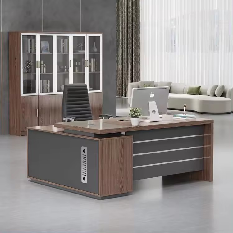 Boss desk