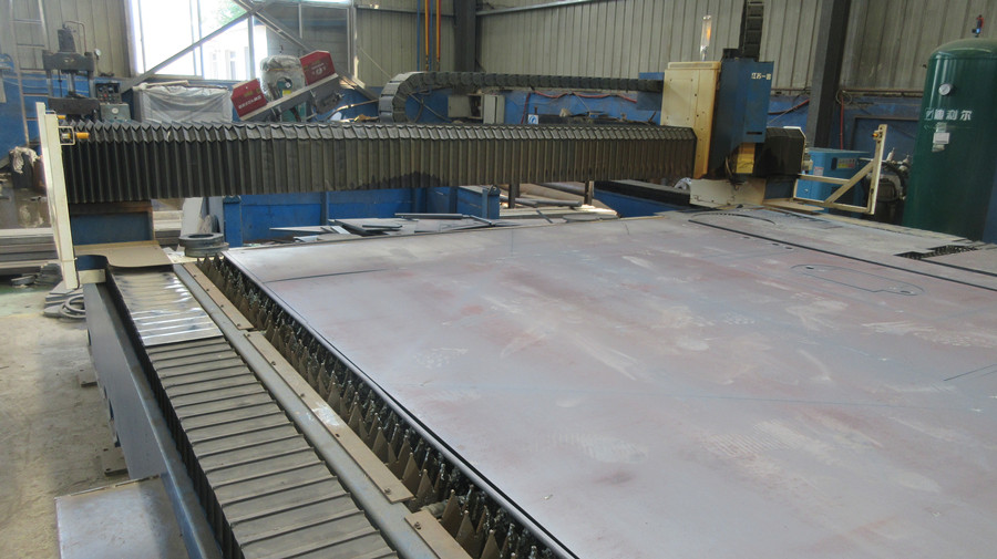 Material cutting for logistics infrastructure