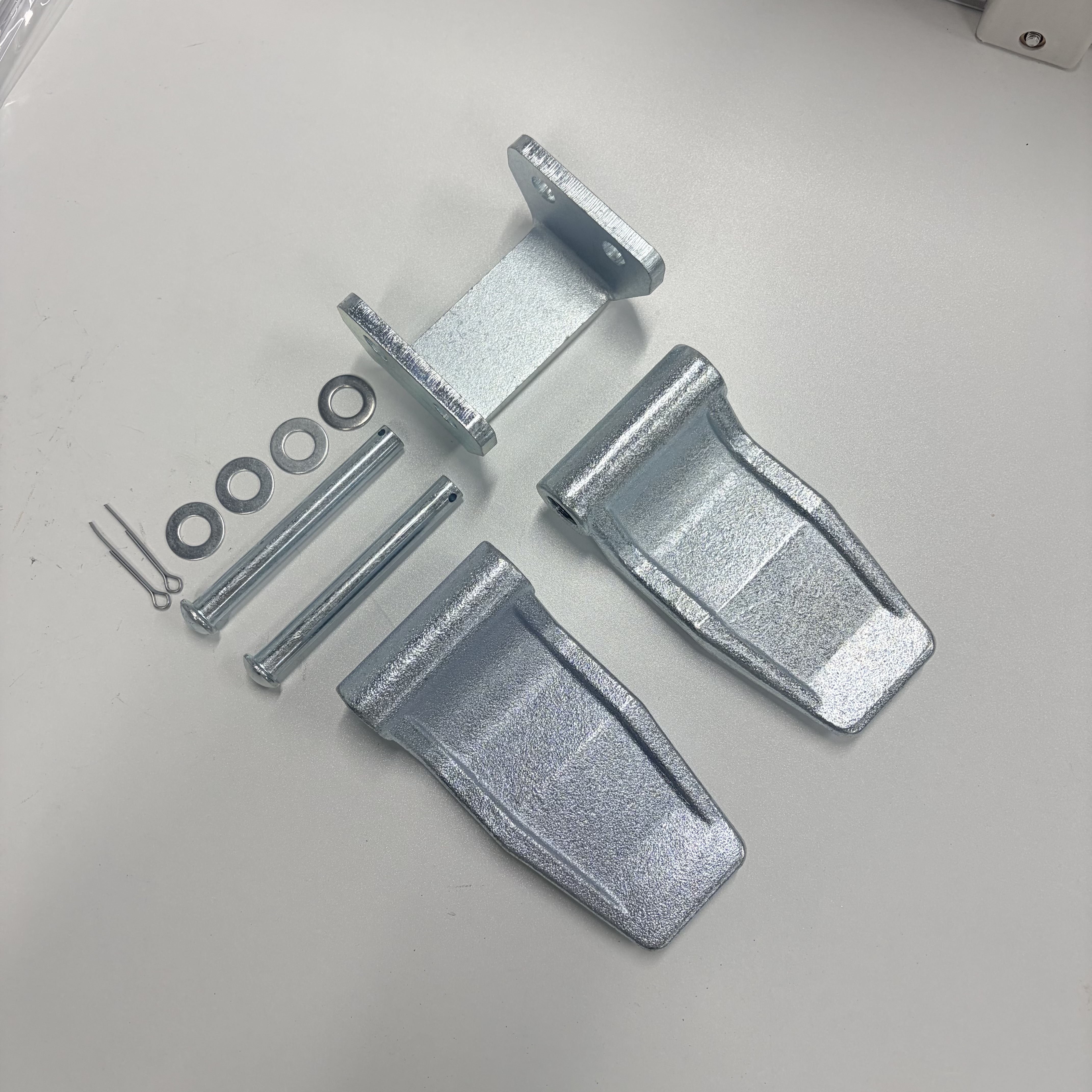 Reefer &amp; Cargo Container Double Hinge Assembly - Featuring High-Grade Stainless Steel Pin