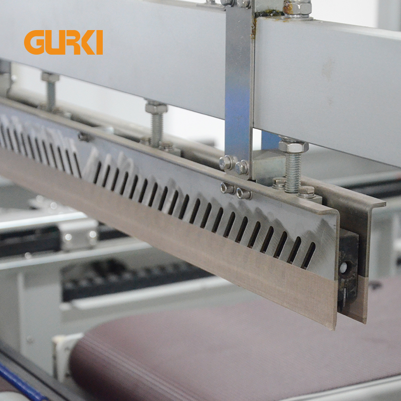 GURKI High Safety Level Poly Mailer Express Courier Bag Packing Autobagger Hardware Bagging Machine
