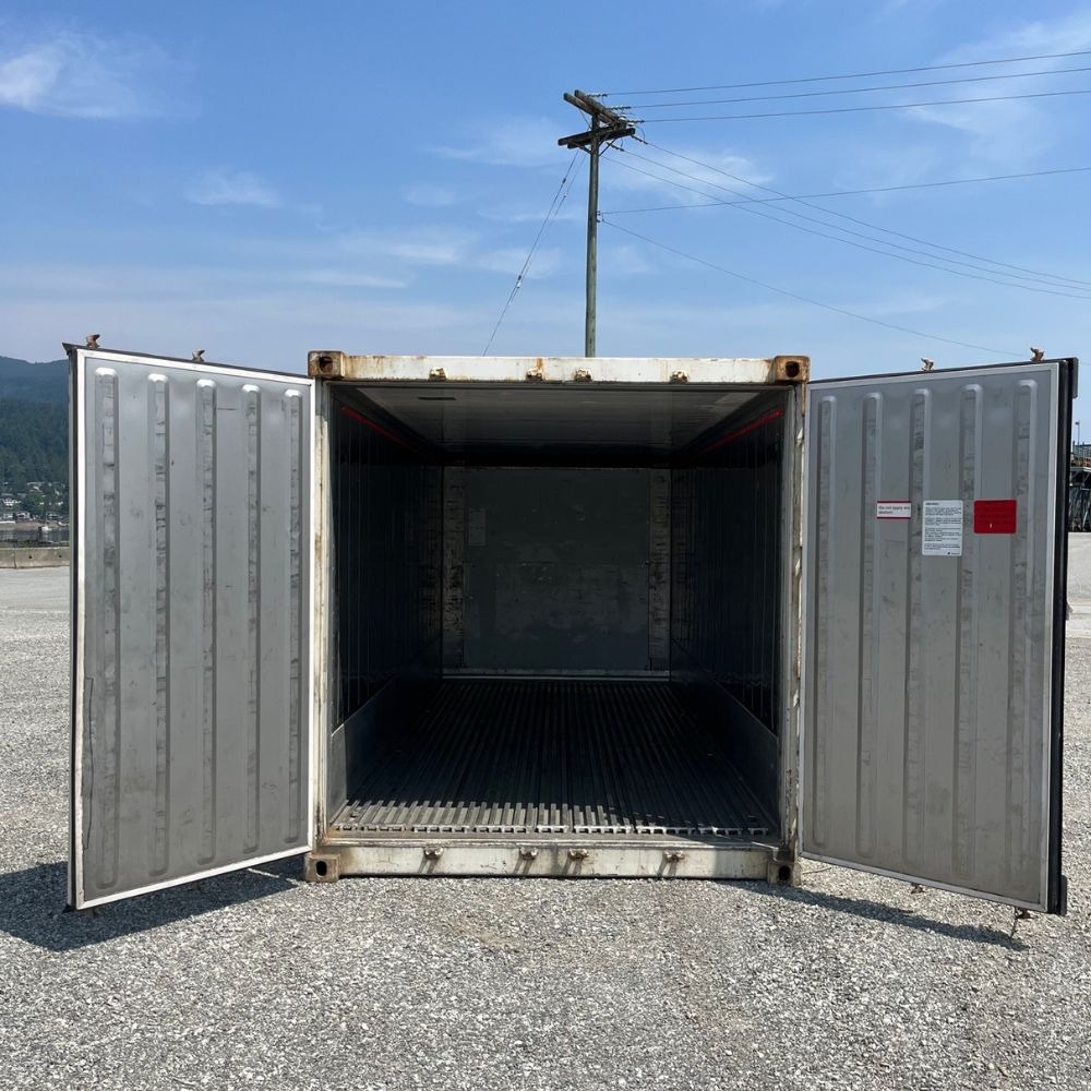 Refrigerated Shipping Containers Built For Long Distance Transport Maintaining Stable Temperatures And Maximum Product Safety