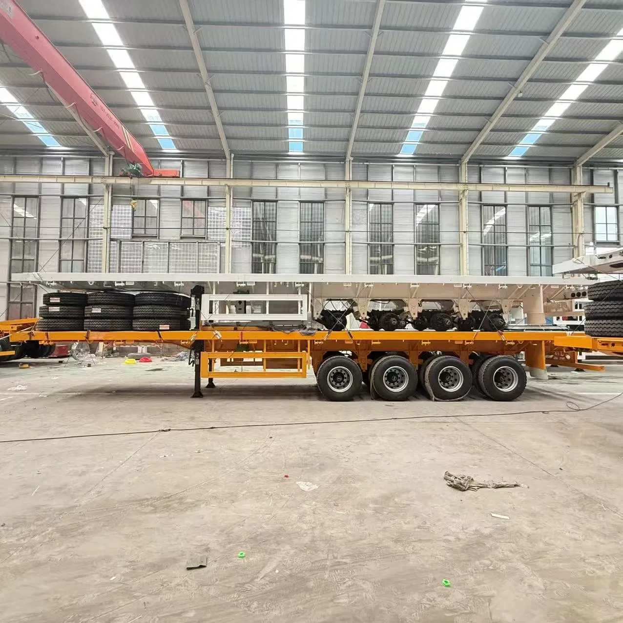 Reliable Container Transport Flatbed Semi-Trailer for All Conditions