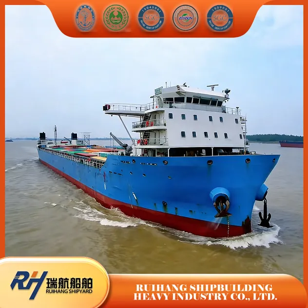 Right elevation view of Container Ship