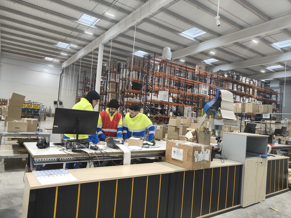 LCL Consolidation Services From Spain Cost Effective Less Container Load Shipping With Warehousing and Door to Door Delivery