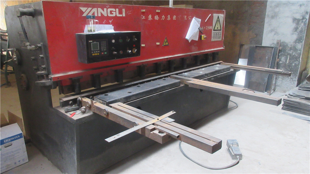 Hydraulic Shearing