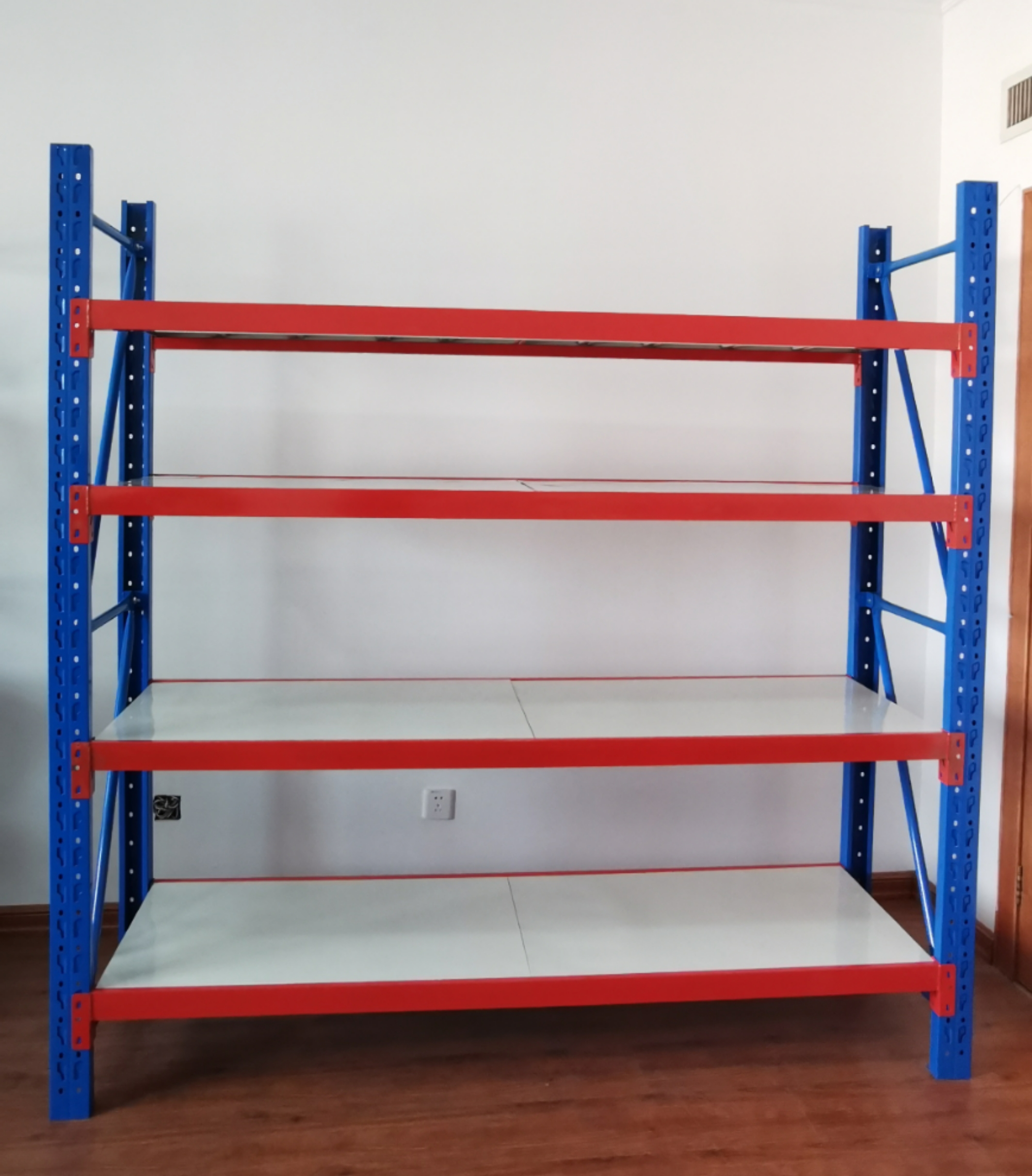 Factory Price 5-Layer Metal Warehouse Storage Rack 200kg 300kg 500kg Shelves & Stacking Racks 5-Layer Metal Storage Rack