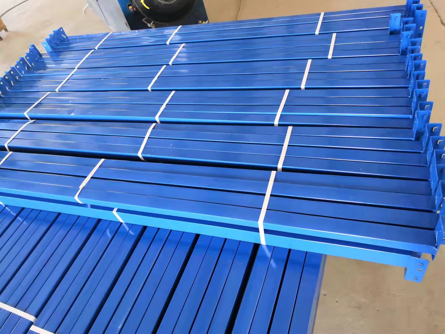 Shipping Loading