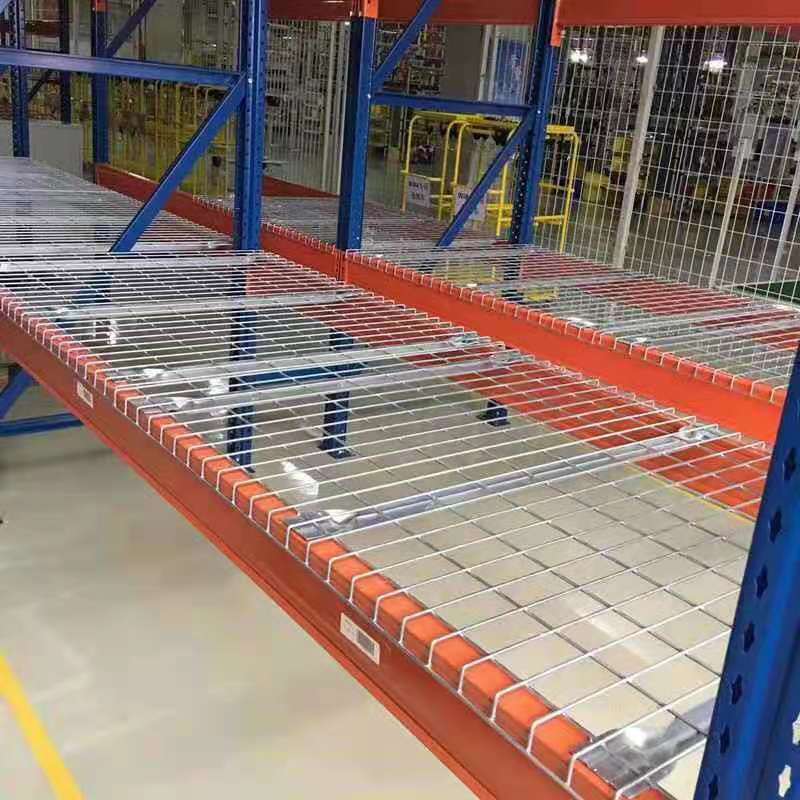 Industrial Heavy Duty Cold Rolled Steel Selective Push-Back Pallet Shelving Units Corrosion Protection Space-Saving Pallet Rack