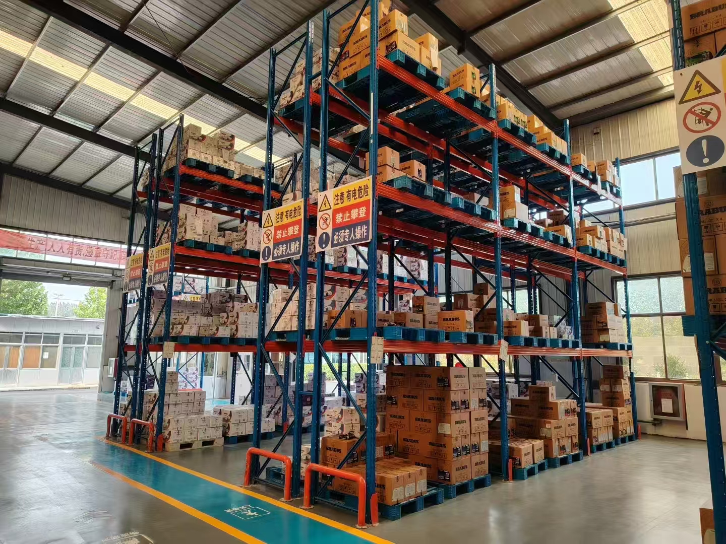 Heavy Duty 5 Stainless Steel Storage Racking System High Load Capacity Corrosion Protection Powder Coated Warehouse Shelves