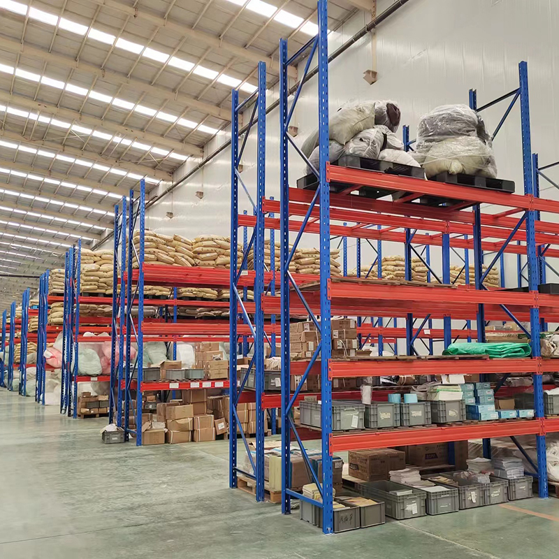 Heavy Duty Steel Selective Pallet Racking System 4-Layer Multi-Level Corrosion Protection Warehouse Shelves