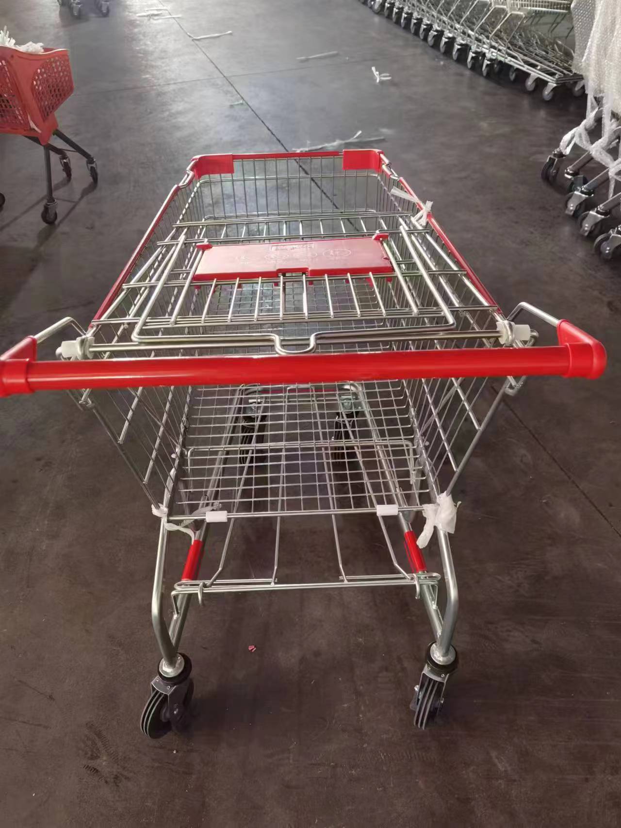Shopping Trolley Detail 7