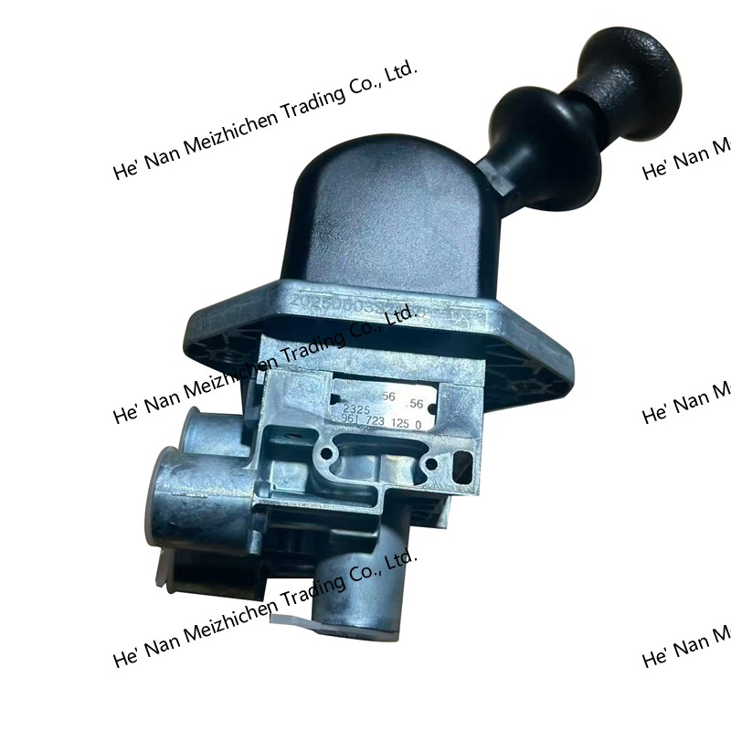 High-Quality Hand Brake Valve A0034307481 for Commercial Vehicles