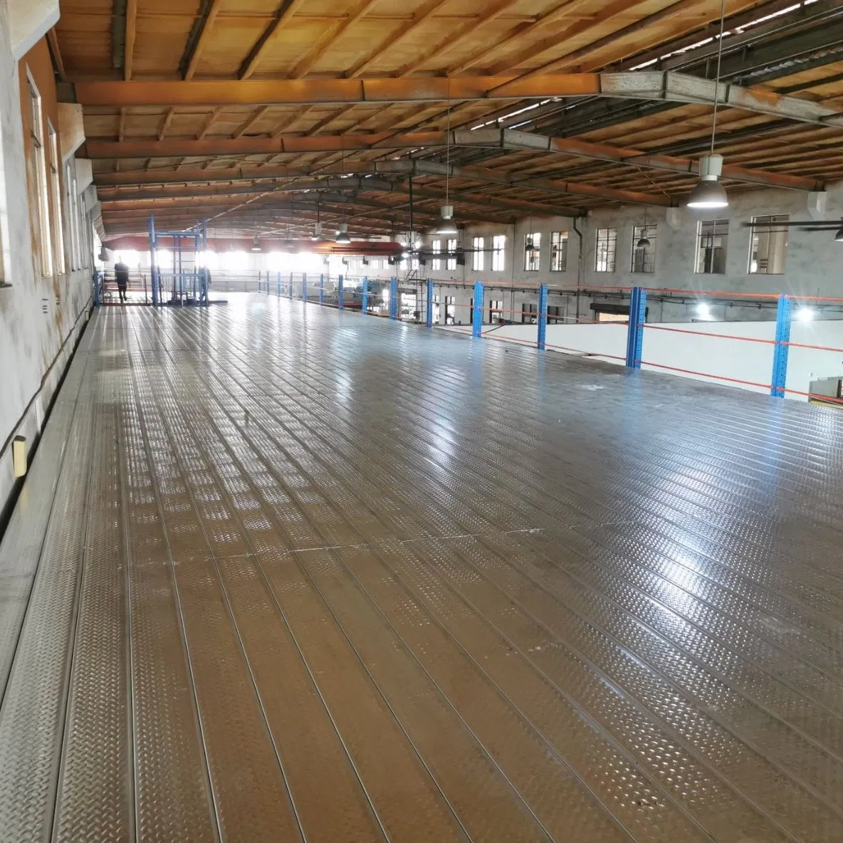 Advanced Storage Mezzanine System for Enhanced Load Balancing