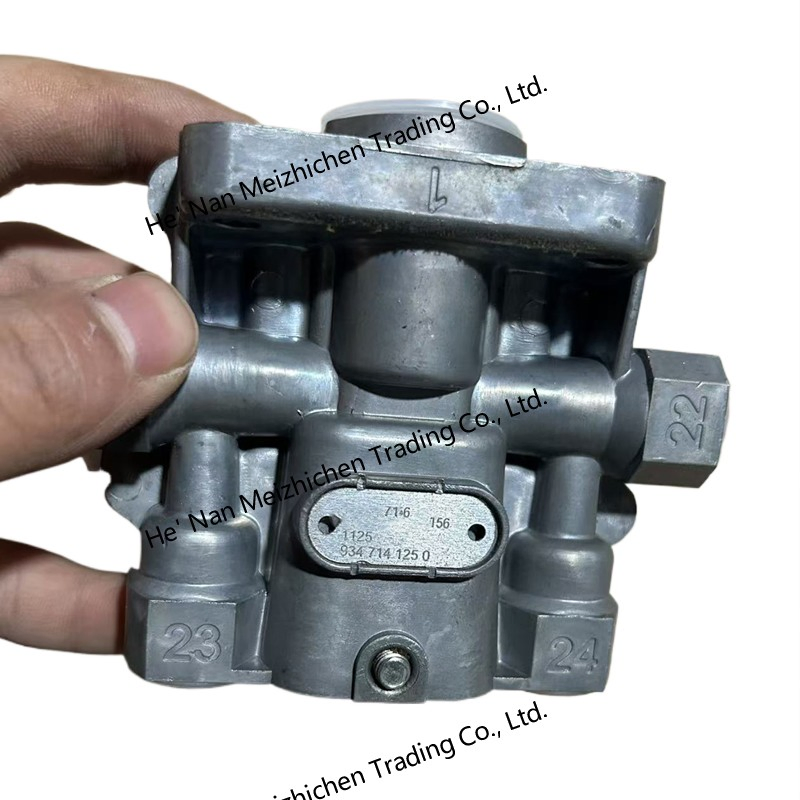 Genuine Quadruple Protection Valve 9347141250 for Heavy Vehicles