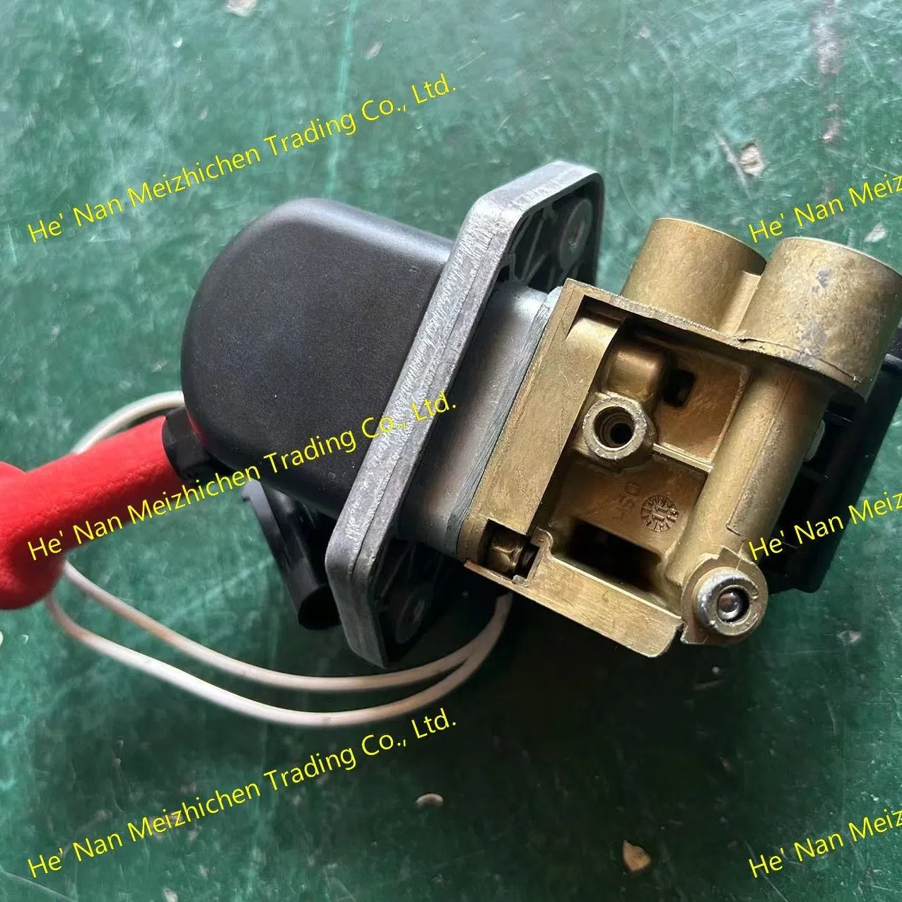 Durable Hand Brake Valve 9617230070 for Heavy Vehicles