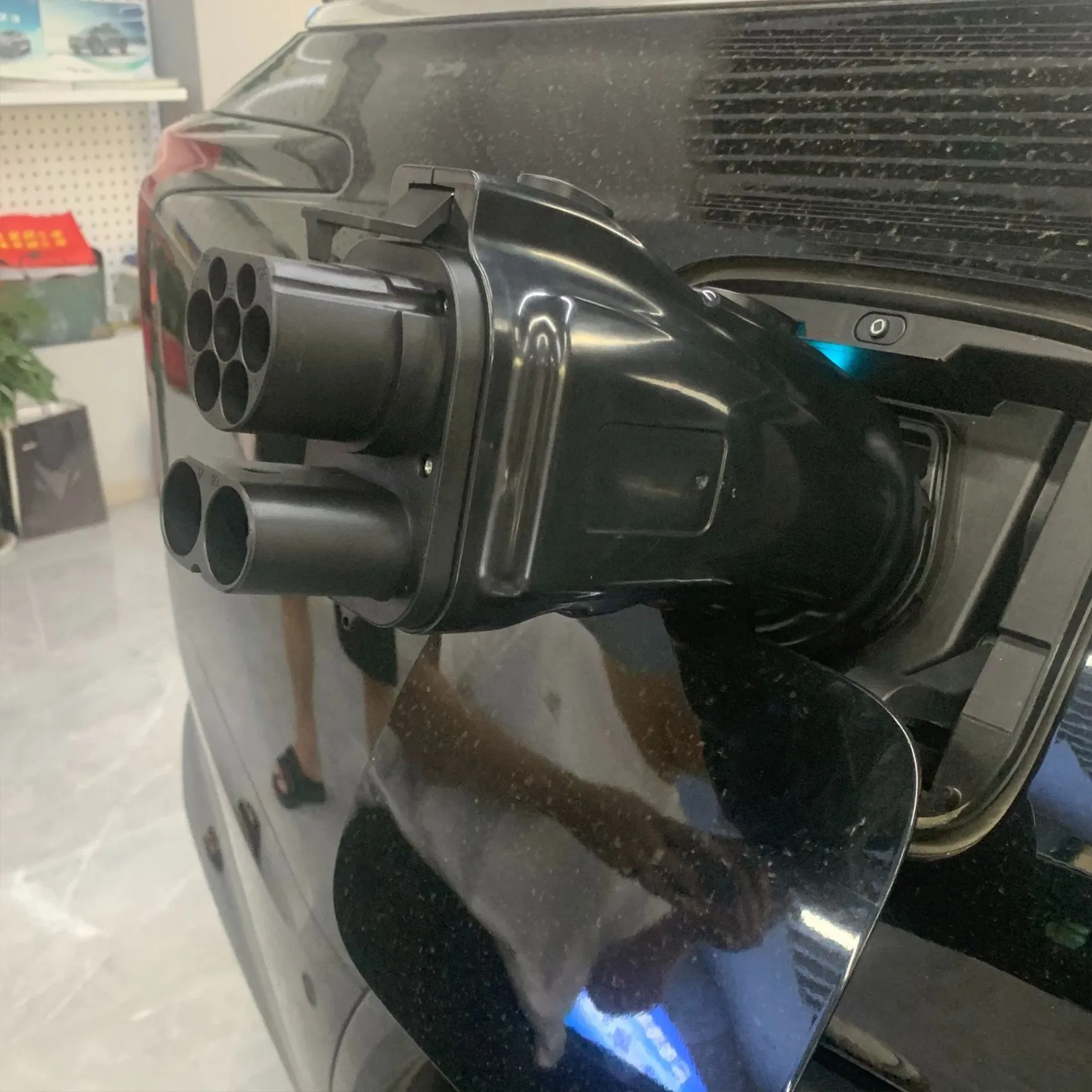 CCS1 CCS2 to Gbt Adapter Nacs Car Charger Adapter EV Charger Adapter Auto Charging Adapter