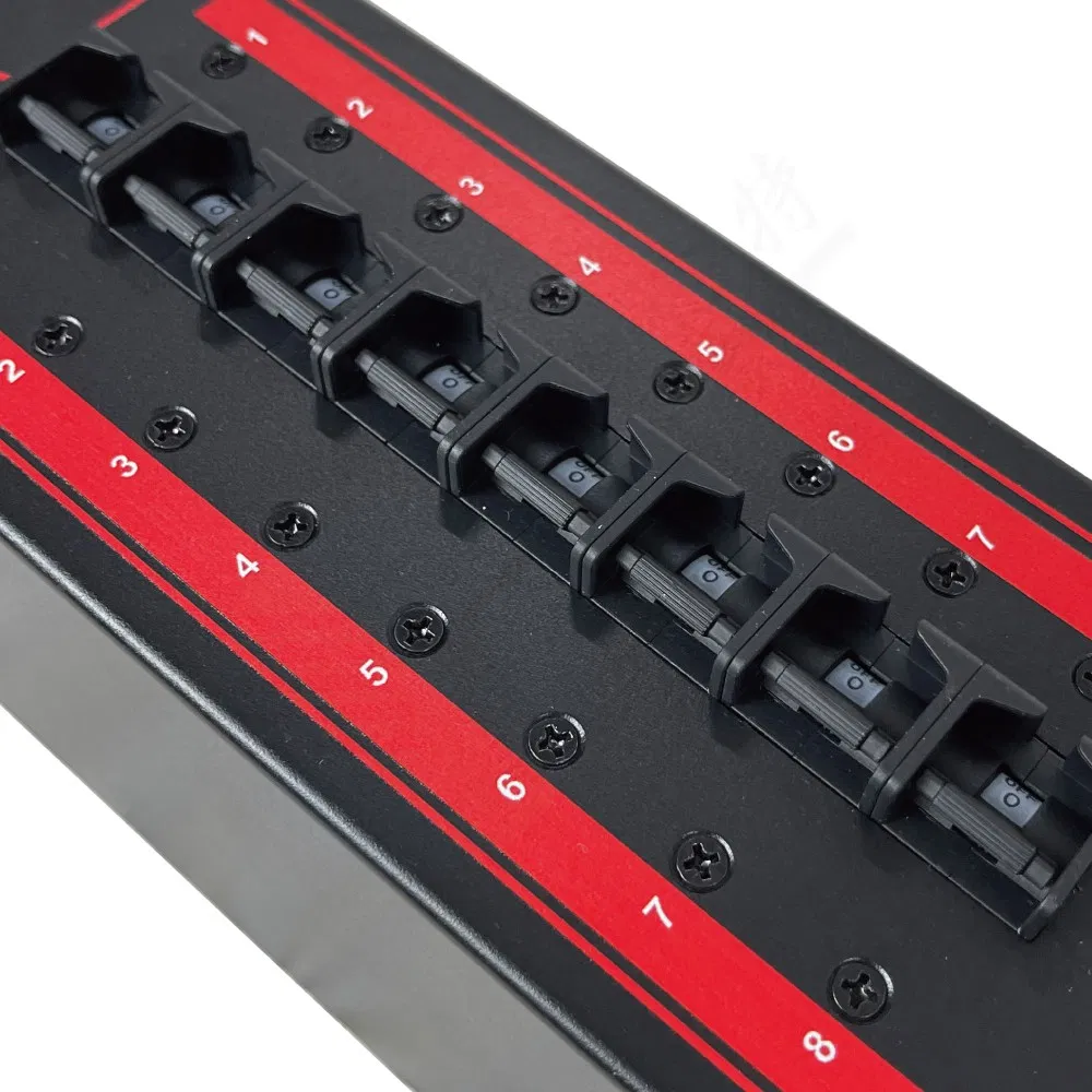 Vertical Power Distribution Unit with 2m Cable and Monitoring C39 PDU