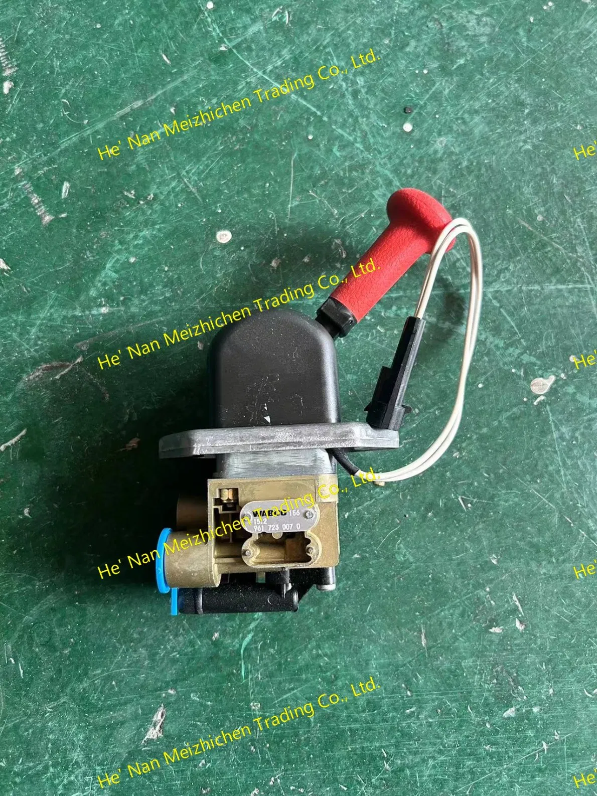 Durable Hand Brake Valve 9617230070 for Heavy Vehicles