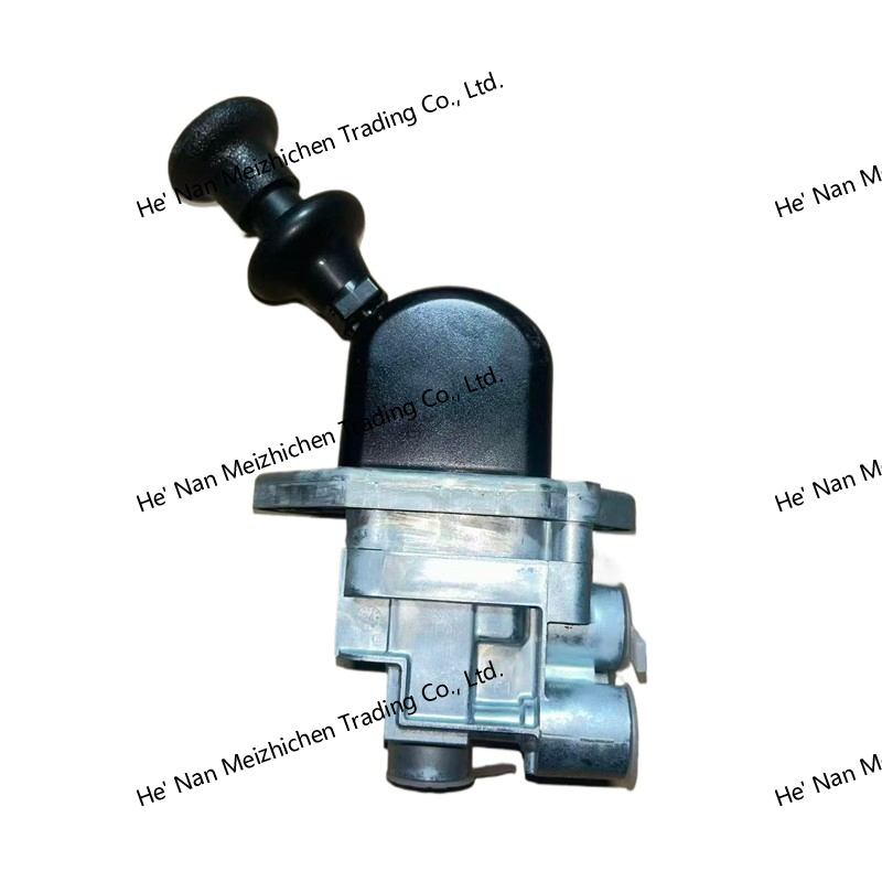 High-Quality Hand Brake Valve A0034307481 for Commercial Vehicles