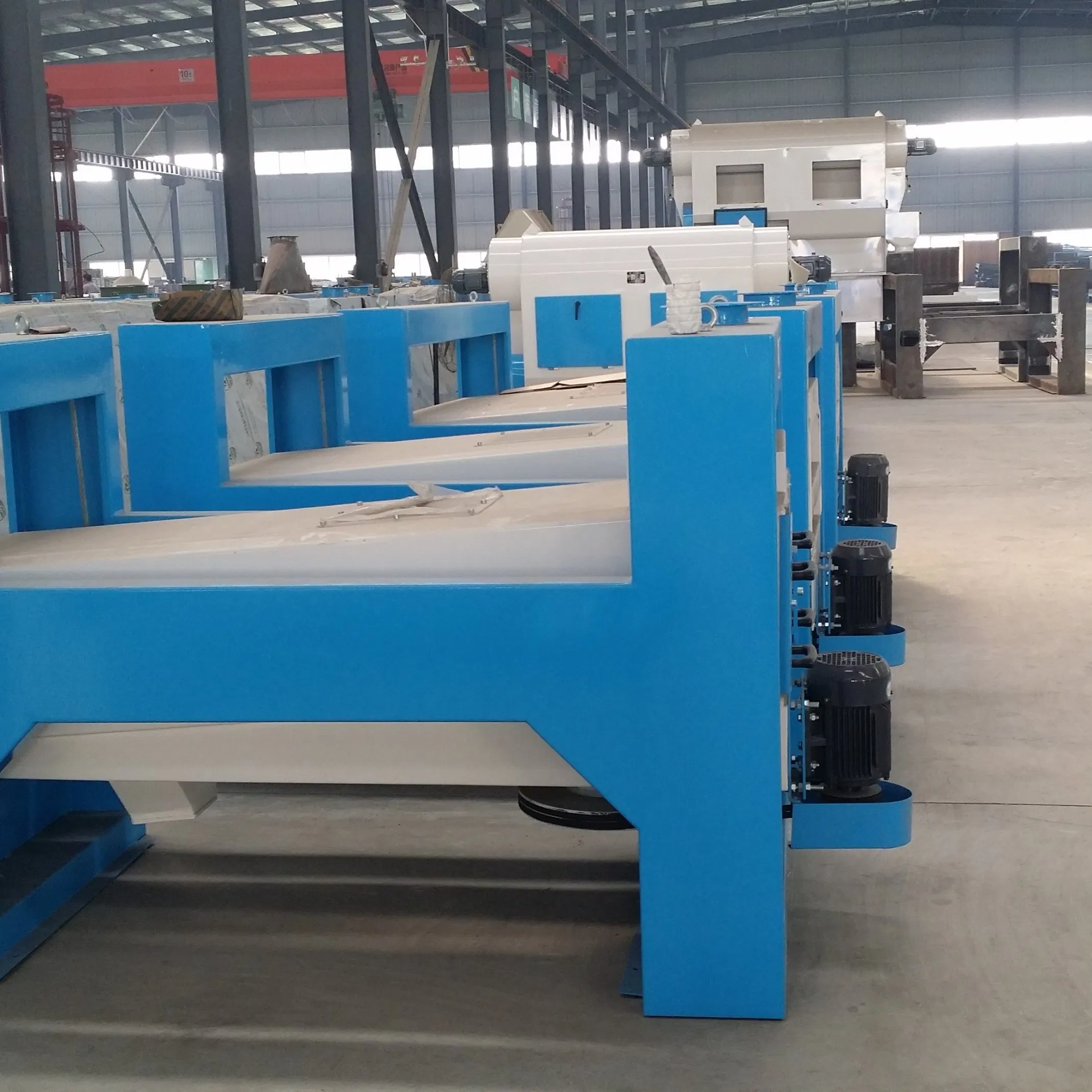 Plane Rotary Screen with Counterweight Balance System Ensuring Smooth Operation and Minimal Vibration When Sifting Heavy Loads of Corn and Wheat