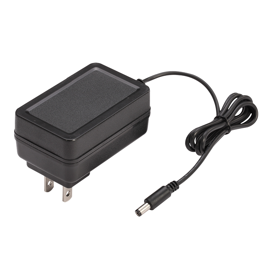 Input 100-240V 50/60Hz Battery Charger NiMH Battery Trickle Smart Charger