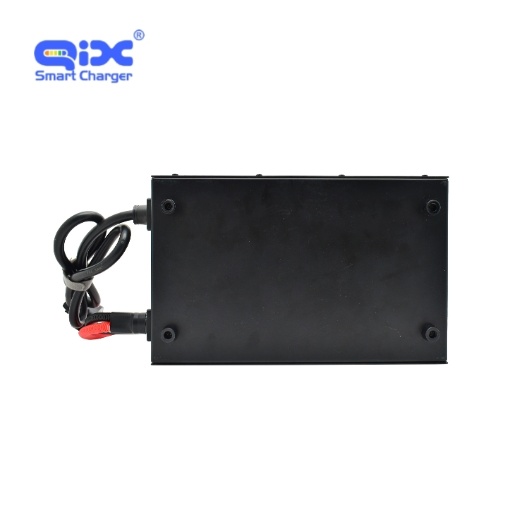 E Bike Battery Input 90V~260V 12V 100A 200A Multi Protection Long Life Portable Power Bank New Energy Electric Vehicle Car E-Motorcycles Lithium Battery Charger