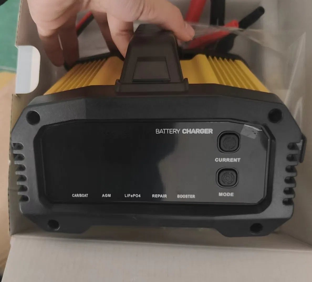 6-400ah Automatic Battery Charger for Calcium, Gel AGM, Efb, Wet, LiFePO4, Lead Acid