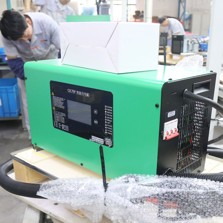Rechargeable Industrial 100V 200A Three Phase Forklift Truck Lithium Battery Charger Czc7ep-D100V/200A with Display