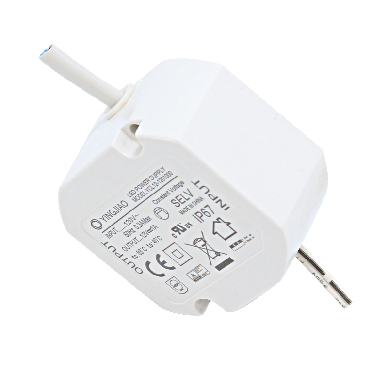 Ycl12 12W Plastic Square Housing Cc Mode LED Driver Universal Laptop Charger