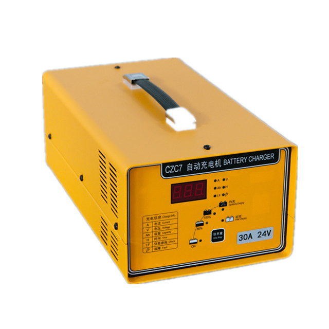 Lead Acid Battery Charger Czc7 12V 15 AMP 20A 25A High Frequency Charger for Golf Cart Forklift