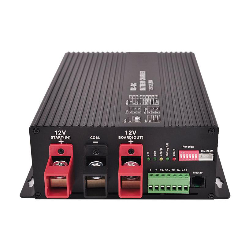 12V 90A DC to DC on-Board Battery Charger for Flooded Gel AGM Lithium Rvs Vehicles Boats Yacht