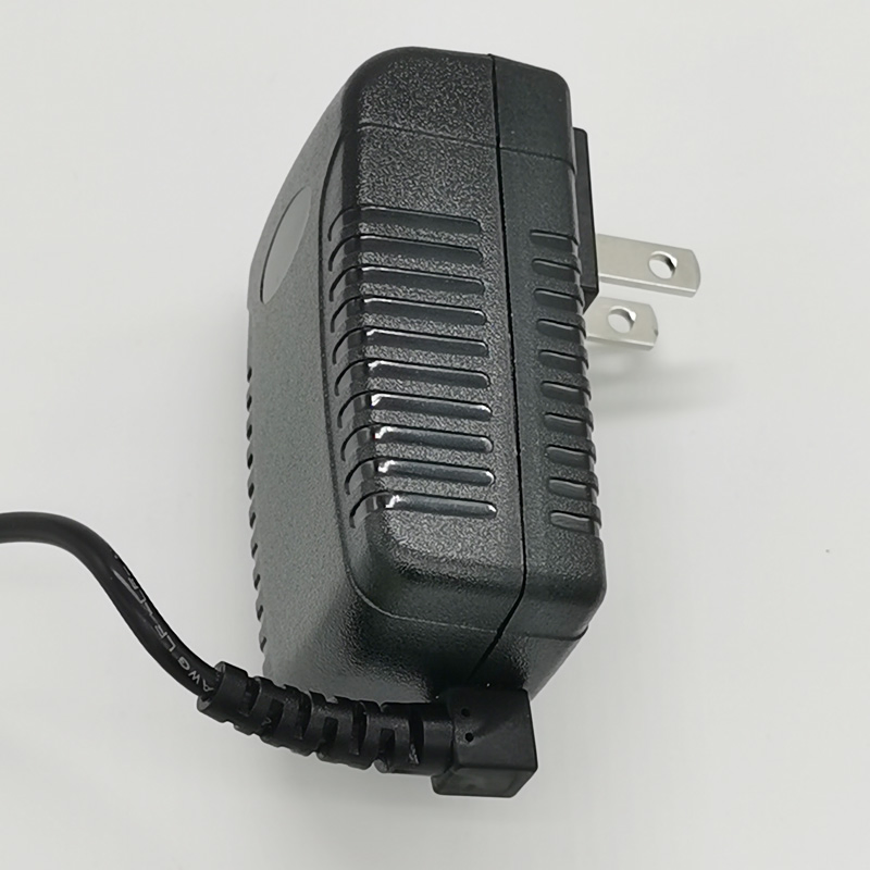 Au Plug 5V 2.4A Adaptor Wall Mount Travel Charger for Mobile Phone