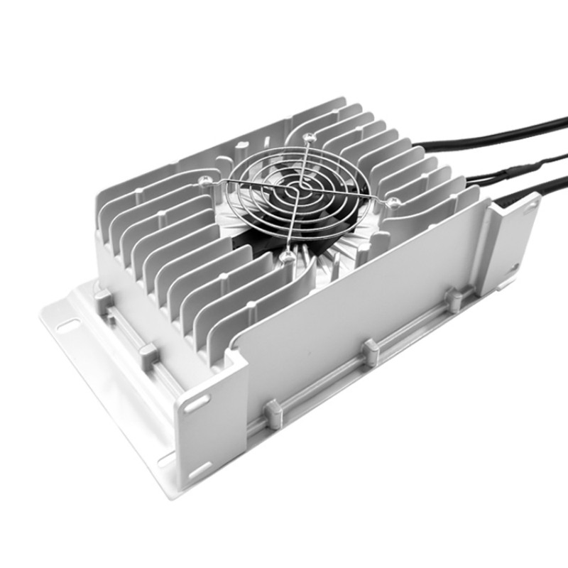 Innovative Waterproof Battery Charger for 24V Marine and Automotive