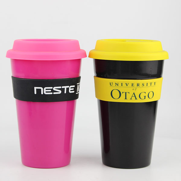 China Charmlite Plastic Coffee Mug with Screw Lid and Silicone Band Reusable Style 16oz Manufacturer, Factory