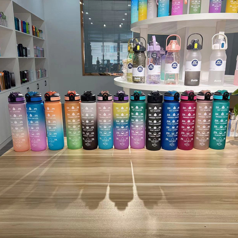 Buy 32oz Motivational Water Bottle with Time Marker BPA-Free Tritan Plastic Bottle for Fitness Climbing Gym & Sports Factory, Pricelist