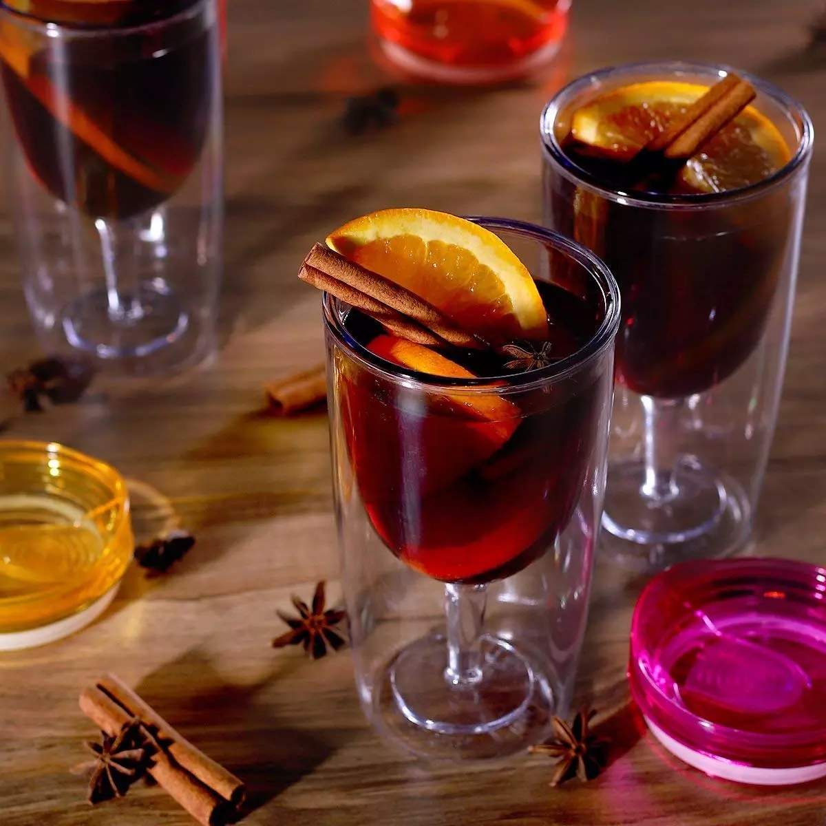 Double Wall Wine Cup Display 3