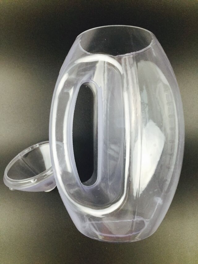 Cheap 32oz Carnival Smoothie Plastic Football Shape Drinking Cup with Handle Factory, Exporter