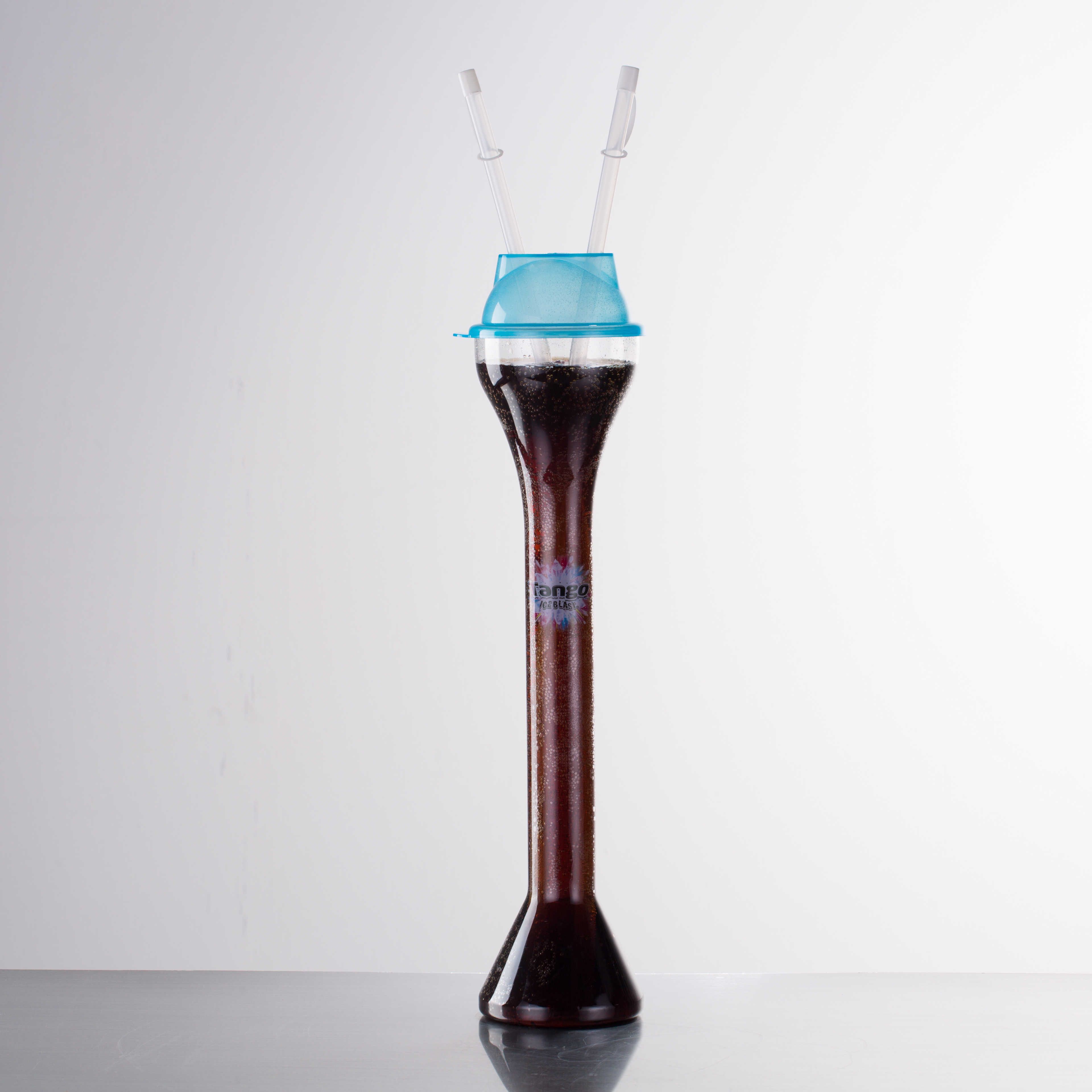 China Charmlite Plastic Yard Cup with Straw And Large Capacity - 28oz / 800ml Manufacturer, Manufacturers