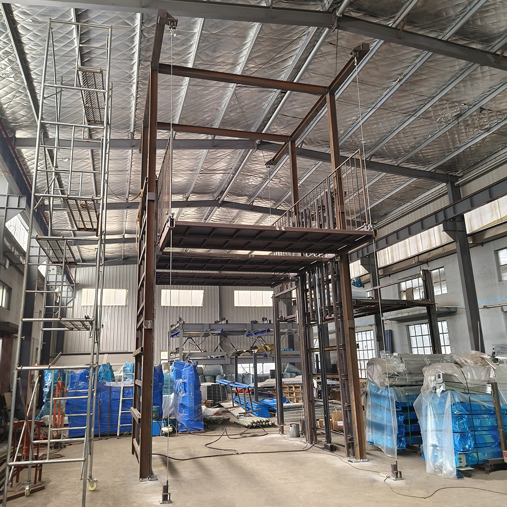 Factory Sale Hydraulic Rail Guide Car Elevator for cargo and vehicles