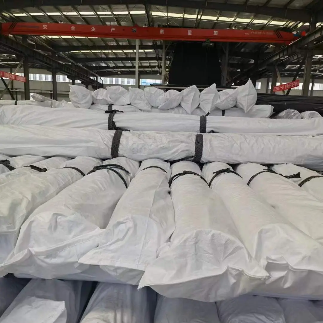 High-Quality LDPE EVA LLDPE Smooth Surface Flexible Polyethylene Earthwork Film, Construction Material Geomembrane Manufacturer, Companies